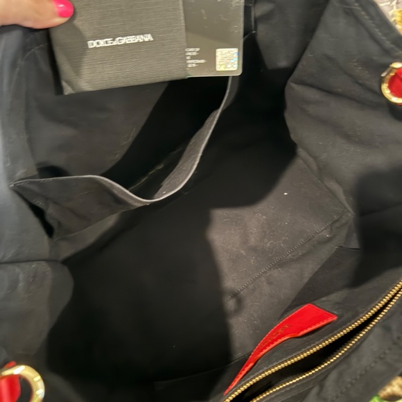 Dolce and Gabbana limited edition tote - Picture 6 of 9